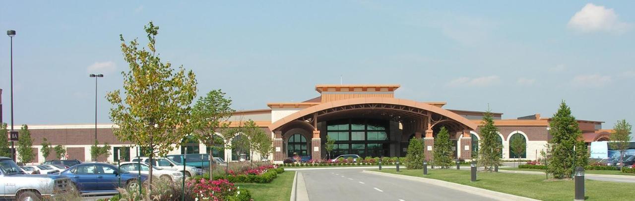 Riverside Casino & Golf Resort Exterior photo